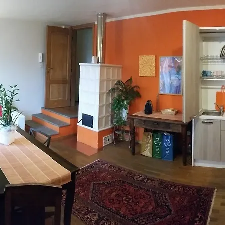 La Casa In Collina 아파트 *